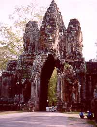 bayon the face temple
